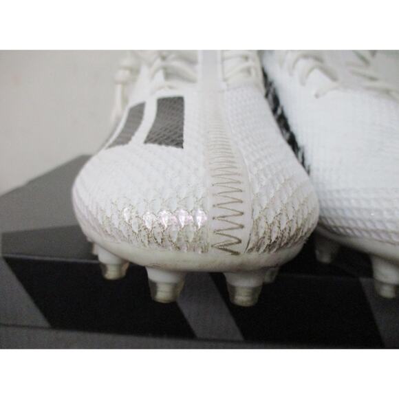 USED Adidas Men\'s Adizero Scorch Football Shoe, White/Black, 9.5